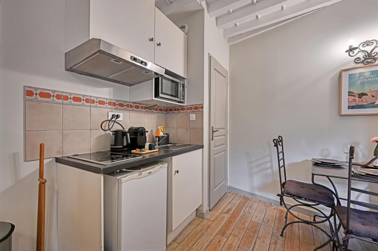 Au Coeur Des Papes, Dans Batisse De Charme Studios & Appartements En Coeur De Ville Авиньон Экстерьер фото