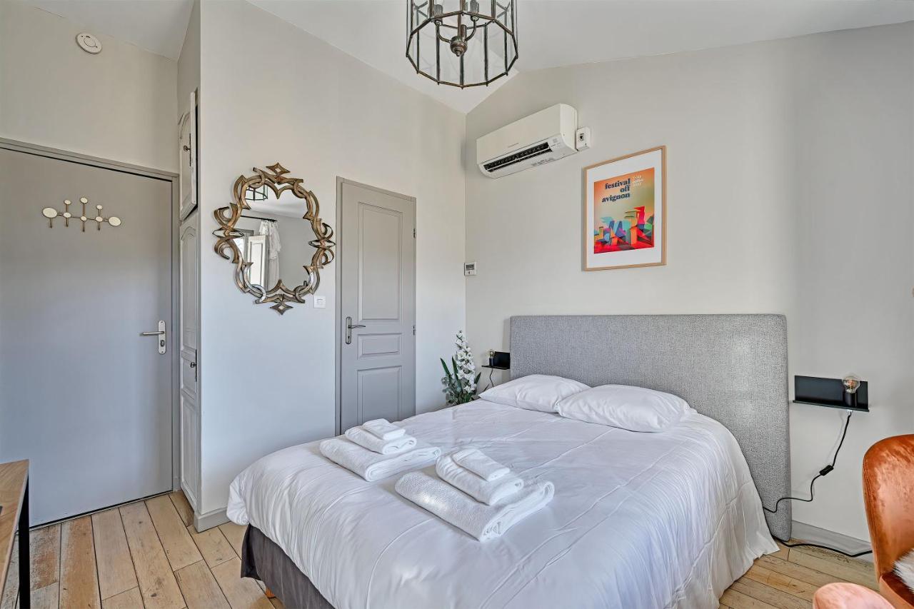 Au Coeur Des Papes, Dans Batisse De Charme Studios & Appartements En Coeur De Ville Авиньон Экстерьер фото