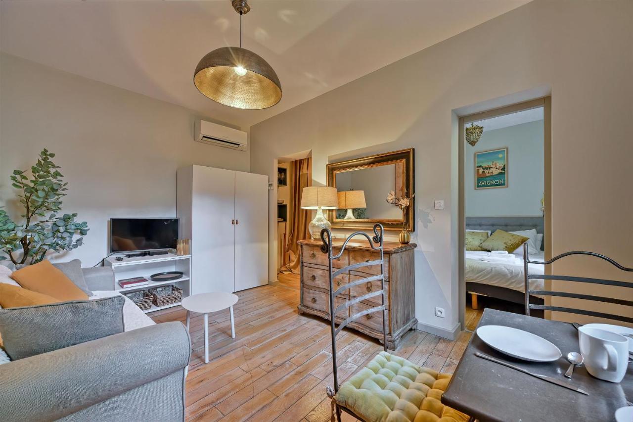 Au Coeur Des Papes, Dans Batisse De Charme Studios & Appartements En Coeur De Ville Авиньон Экстерьер фото