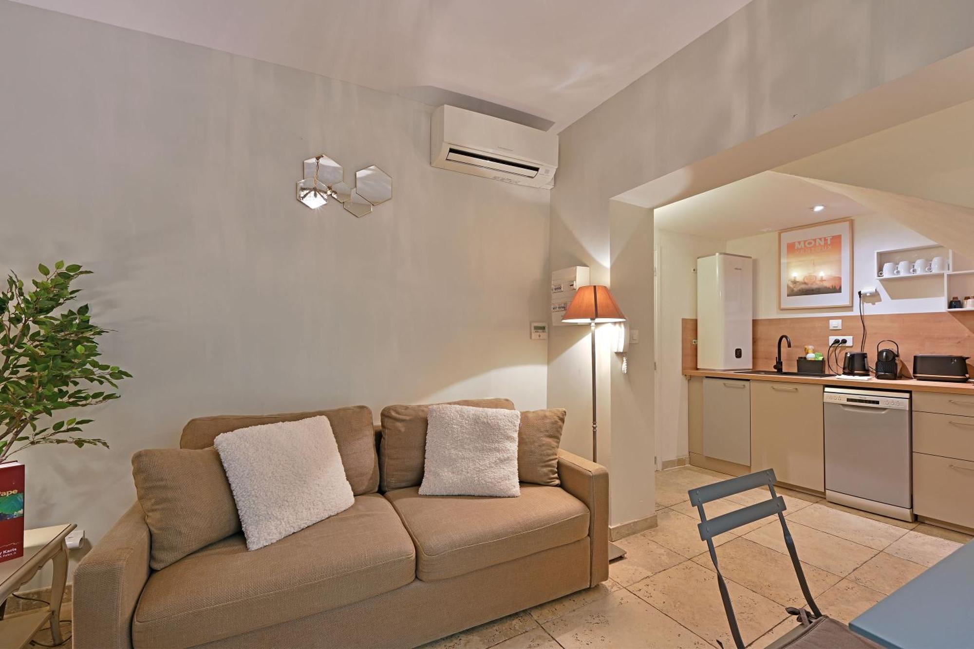 Au Coeur Des Papes, Dans Batisse De Charme Studios & Appartements En Coeur De Ville Авиньон Экстерьер фото